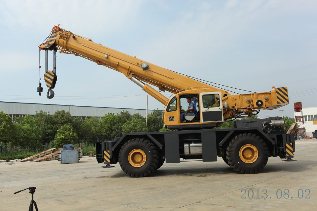 Unveiling the Versatility of a 70 Ton Mobile Rough Terrain Crane